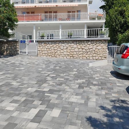 Apartment Duda 노비비노돌스키 외부 사진